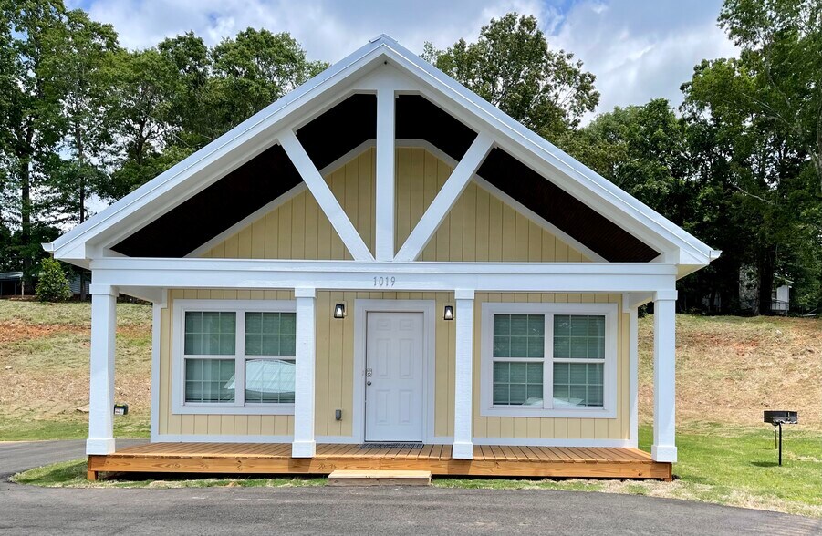 More Photos Of 1017 Smyzer Rd, Townville Manufactured Housing Mobile Home Park For Sale