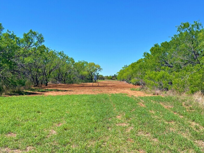 More Photos Of 3265 TX-97, Jourdanton Land For Sale
