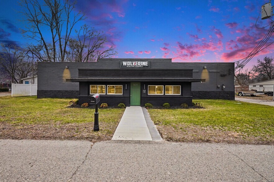 More Photos Of 5650 Jamestown Rd, Shelby Township Warehouse For Sale