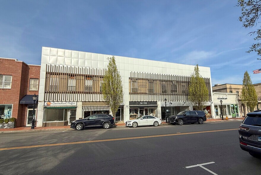 More Photos Of 108-118 Main St, New Canaan Storefront Retail Office For Lease