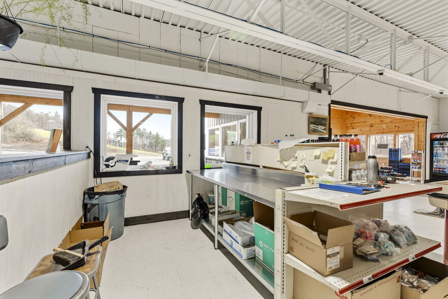More Photos Of 4144 Pennsylvania 147 Hwy, Herndon Supermarket For Sale