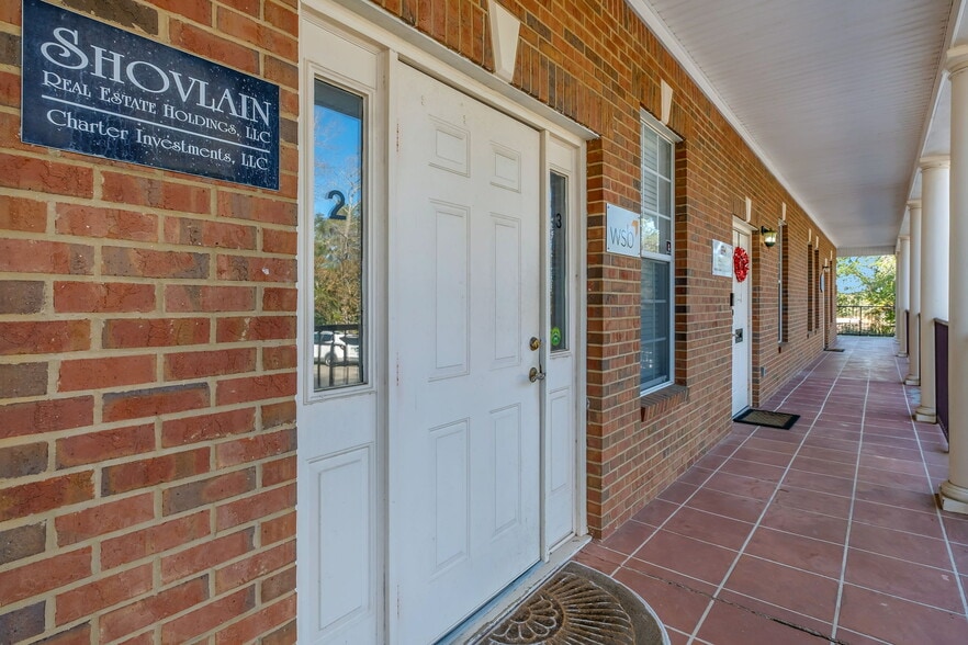 More Photos Of 2104 Delta Way, Tallahassee Office For Sale