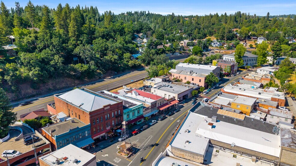 More Photos Of 435 Main St, Placerville Storefront For Sale