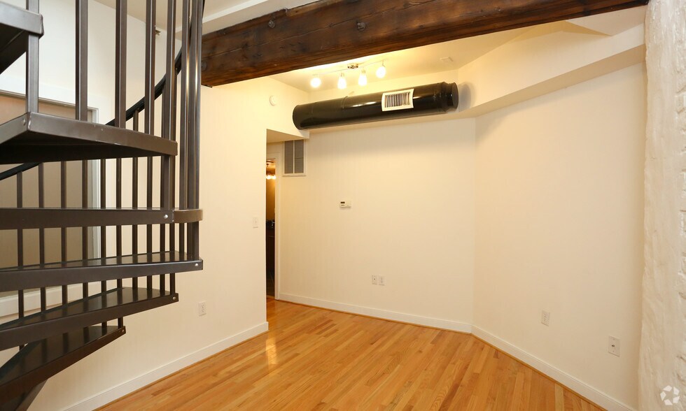 More Photos Of 17 N 18th St, Richmond Apartments For Lease