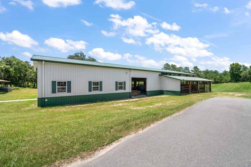 More Photos Of 7650 N Whippoorwill Ter, Hernando Horse Stables For Sale