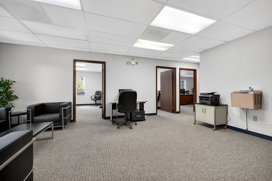 More Photos Of 7027 Spinach Dr, Mentor Warehouse For Sale