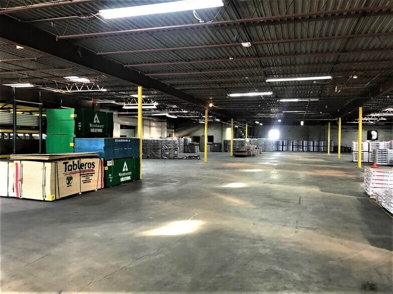 More Photos Of 28370 Saint Michaels Rd, Easton Warehouse For Lease