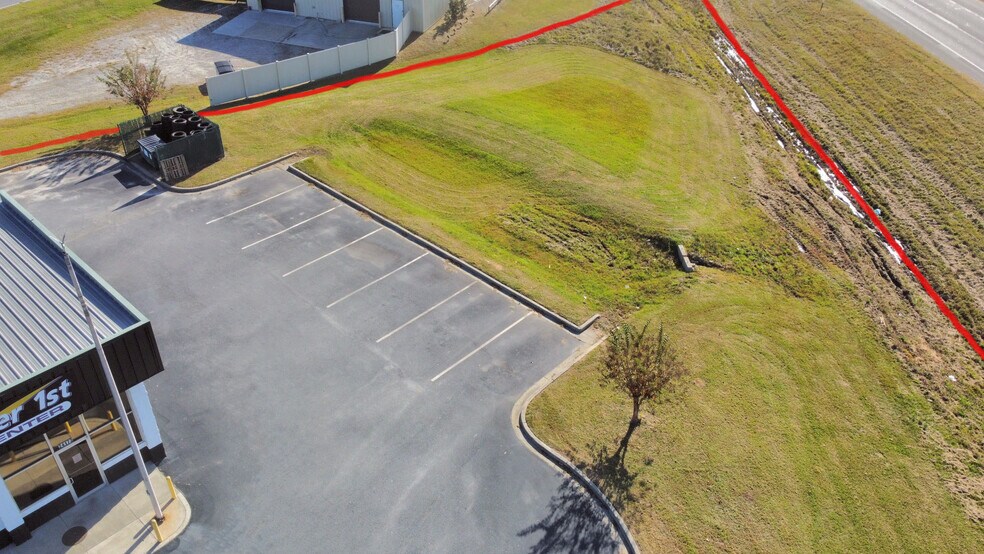 More Photos Of 24173 US Highway 80 E, Statesboro Auto Repair For Sale