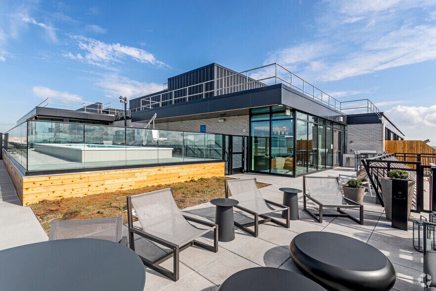 More Photos Of 555 E St SW, Washington Apartments For Lease