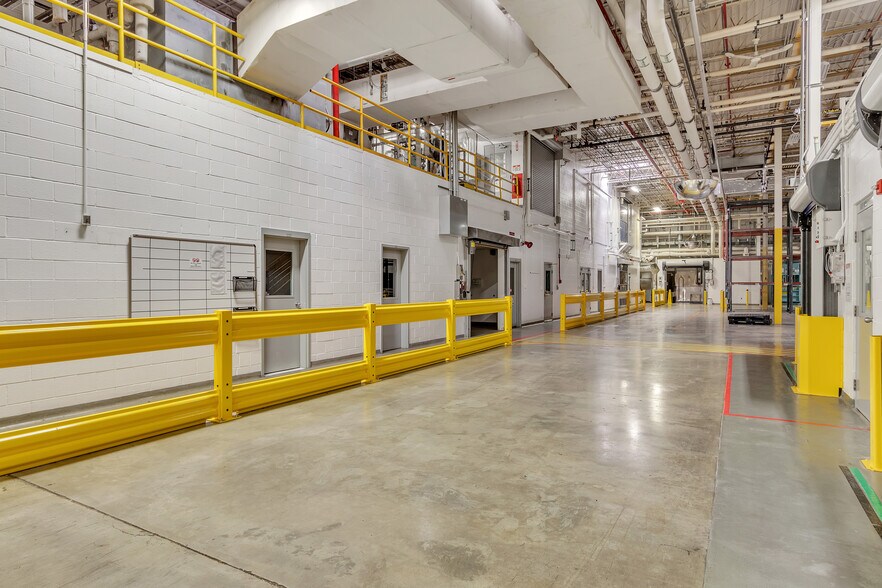 More Photos Of 65 Windham Blvd, Aiken Manufacturing For Sale