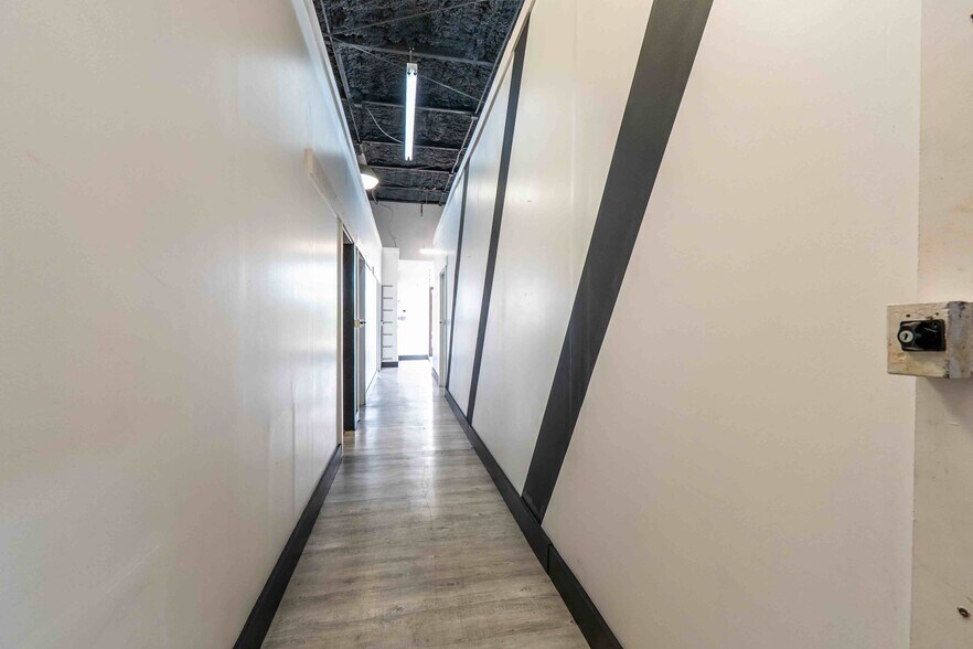More Photos Of 108 Madison Station Blvd, Madison Freestanding For Sale