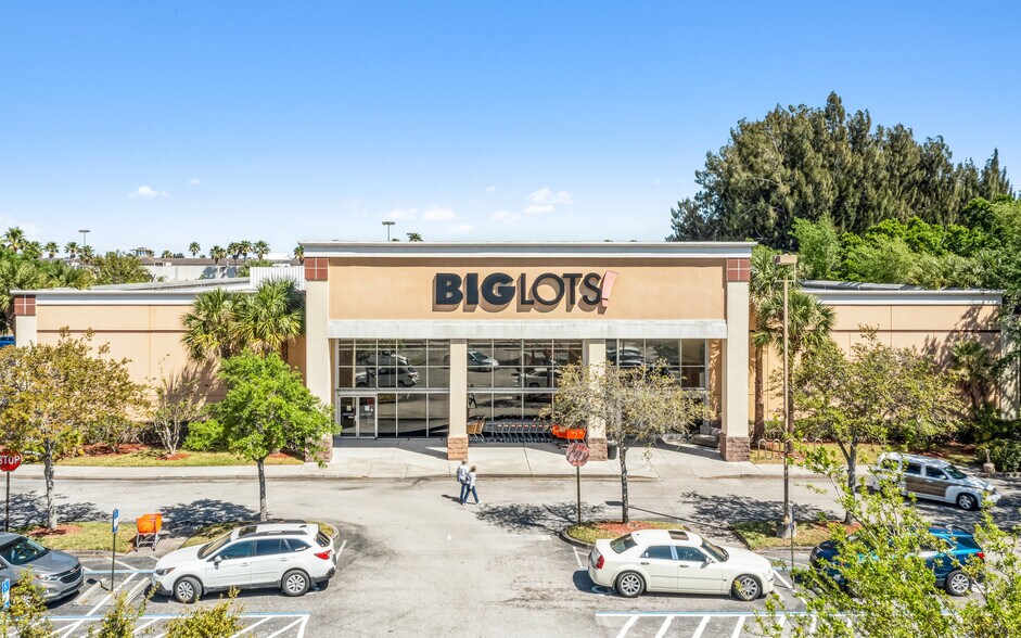 Primary Photo Of 6420 20th St, Vero Beach Freestanding For Lease