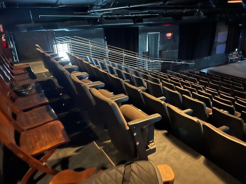 More Photos Of 28 Market St, Warren Theater Concert Hall For Sale