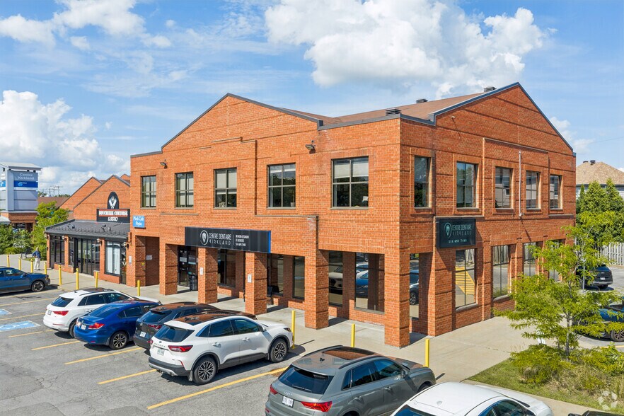 More Photos Of 2915 Boul Saint-Charles, Kirkland Storefront Retail Office For Lease