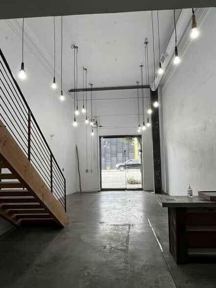More Photos Of 126-128 S La Brea Ave, Los Angeles Storefront Retail Office For Lease