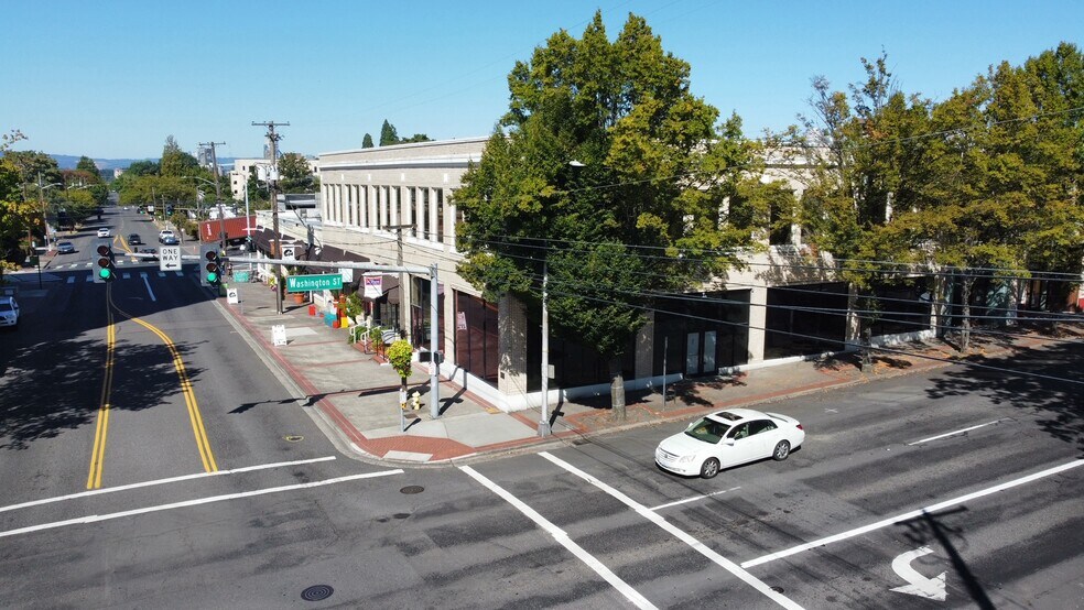 More Photos Of 1004-1010 W Washington St, Vancouver Storefront Retail Office For Lease