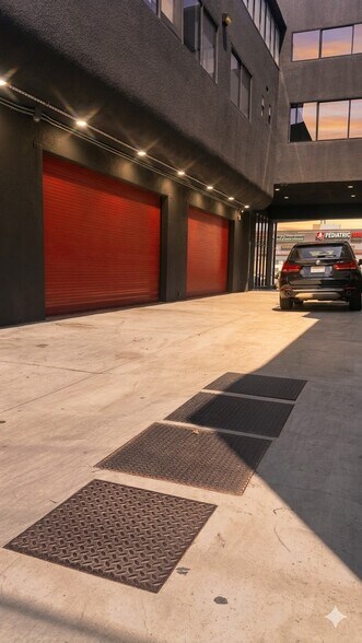 More Photos Of 18580 Ventura Blvd, Tarzana Loft Creative Space For Lease