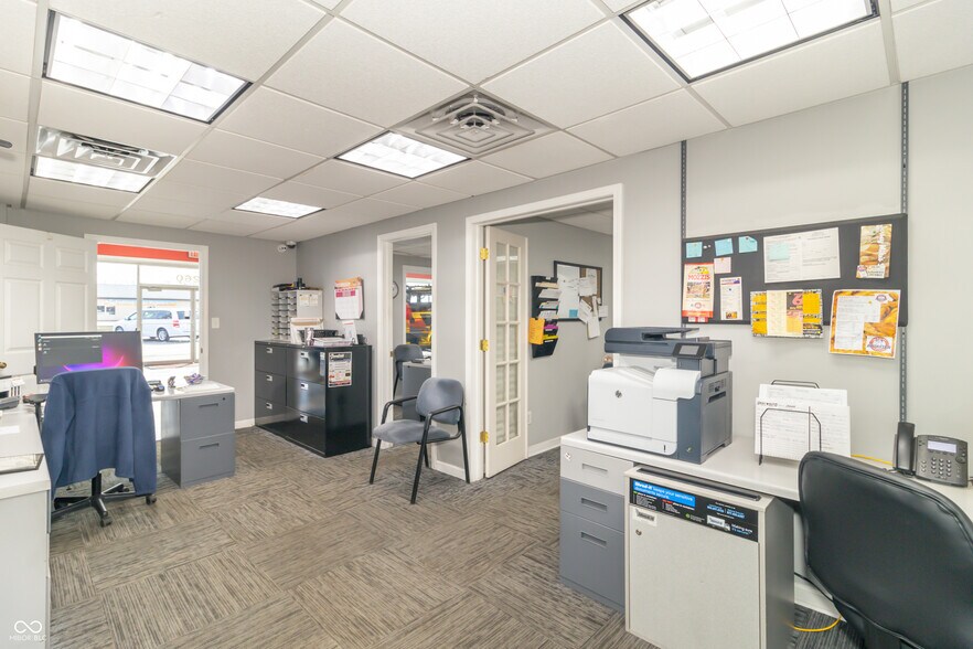 More Photos Of 2260 W Main St, Greenfield Service For Sale