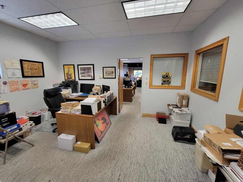 More Photos Of 8365 Wicker Ave, Saint John Department Store For Sale