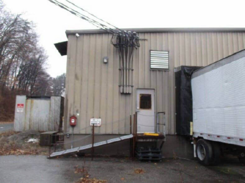 More Photos Of 80 Cotton Mill Hl, Brattleboro Industrial For Lease