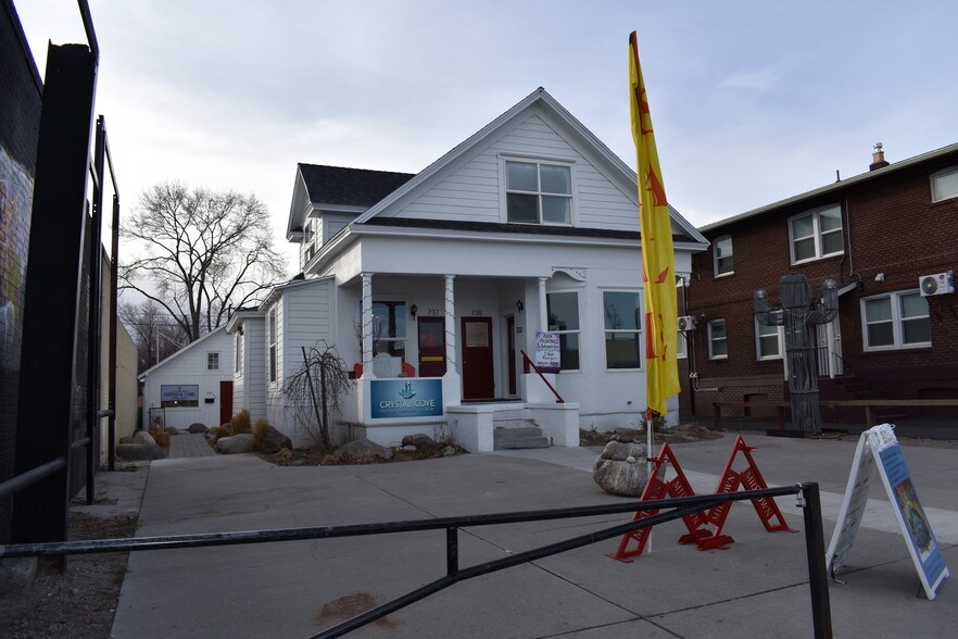 More Photos Of 737 S Virginia, Reno Storefront Retail Office For Sale