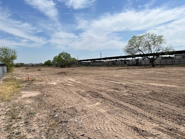 More Photos Of 1710 N Closner Blvd, Edinburg Land For Lease