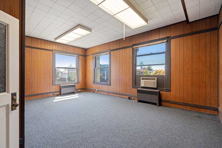 More Photos Of 2411 Santa Clara Ave, Alameda Bank For Sale