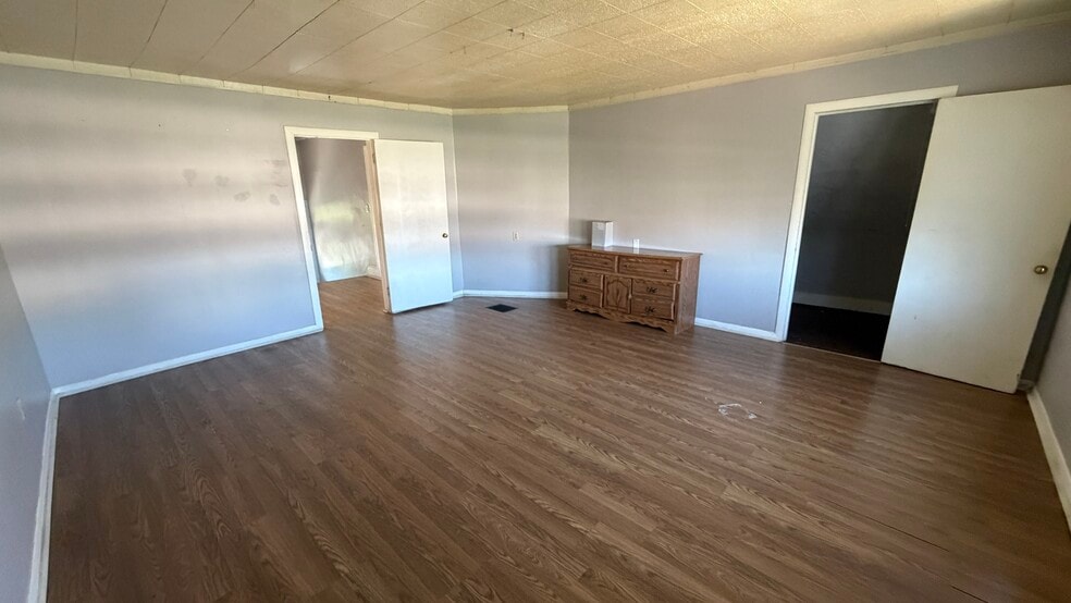 More Photos Of 51 Cotter Ave, Akron Apartments For Sale