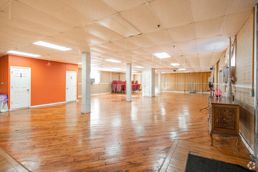 More Photos Of 224 Shepherd Ave, Brooklyn Religious Facility For Sale