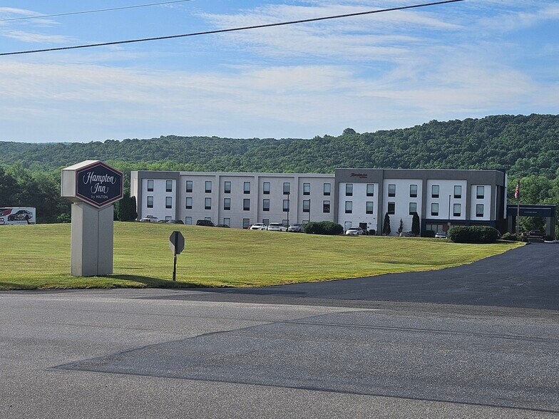 More Photos Of Suedberg Road and Anspach Drive, Pine Grove Land For Lease
