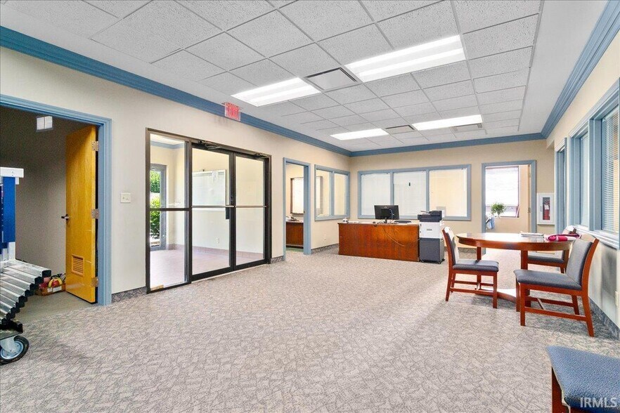 More Photos Of 410 Morton st, Oakland City Office For Sale