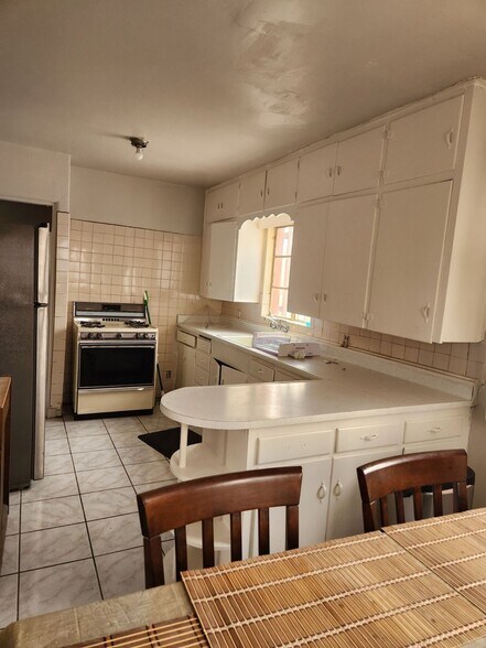 More Photos Of 5715 Central Ave NE, Albuquerque Hotel For Sale