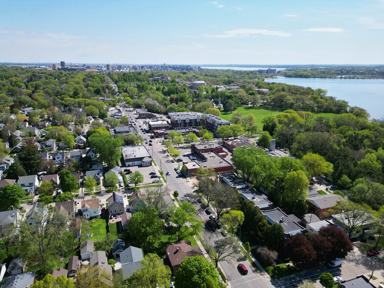 More Photos Of 2821 Monroe St, Madison Apartments For Sale