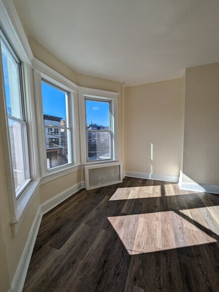 More Photos Of 36 Prospect St, Jersey City Apartments For Sale