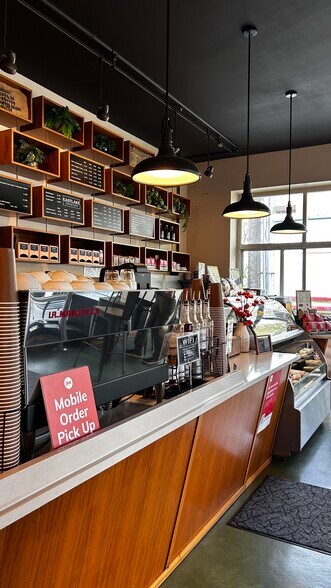 More Photos Of 2241-2245 Eastlake Ave, Seattle Storefront Retail Residential For Sale