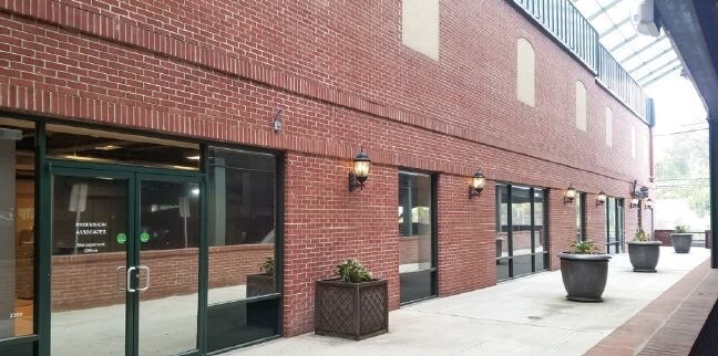 More Photos Of 200 Petersville Rd, New Rochelle Storefront For Lease