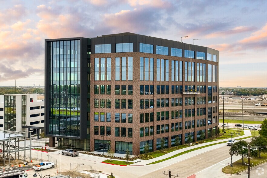 More Photos Of 7300 SH 121 SB, McKinney Unknown For Lease