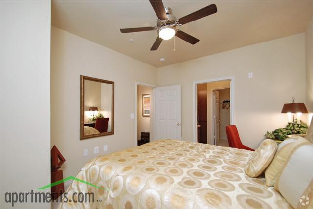 More Photos Of Mooreview Pky @ Loudoun County Pky, Ashburn Unknown For Lease