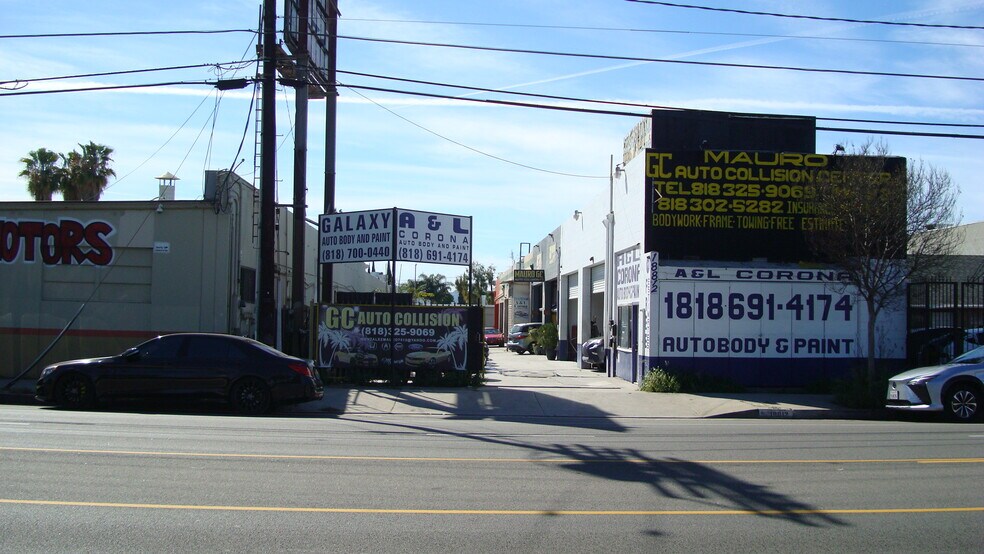More Photos Of 18812 Parthenia St, Northridge Auto Repair For Sale