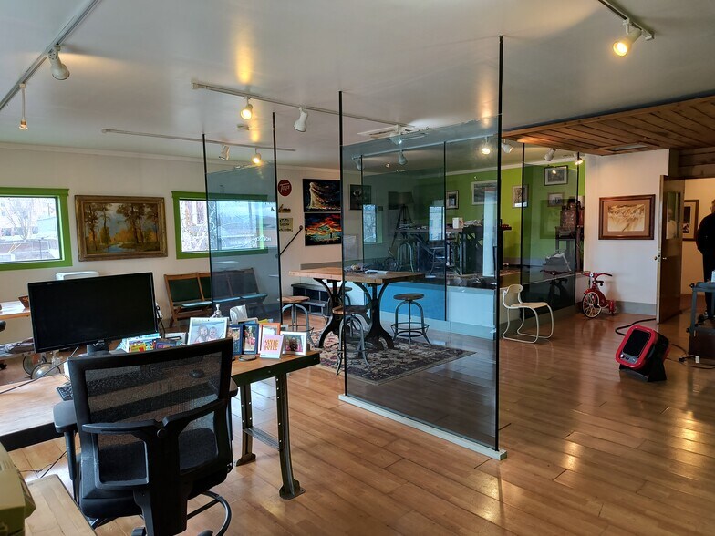 More Photos Of 620 S Washington St, Spokane Freestanding For Lease