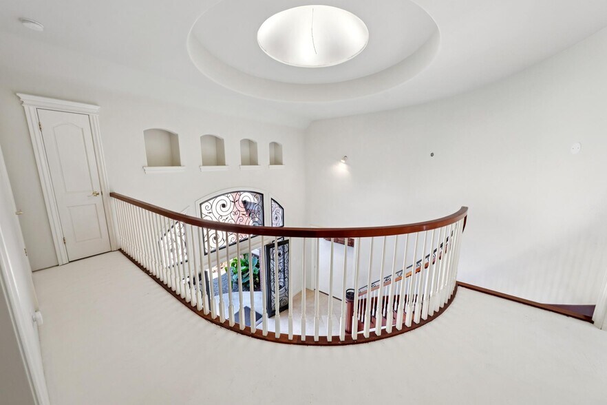 More Photos Of 5151 Wild Horse Valley Rd, Napa Apartments For Sale