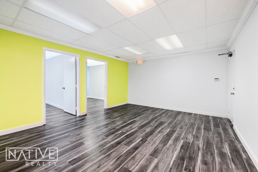 More Photos Of 2817 E Oakland Park Blvd, Fort Lauderdale Office For Sale