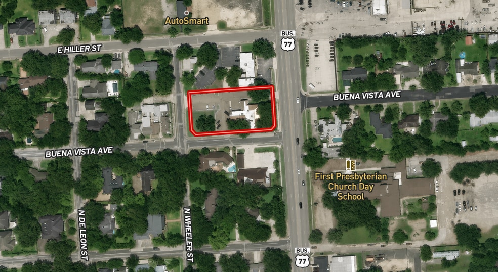 More Photos Of 2501 N Navarro St, Victoria Medical For Sale