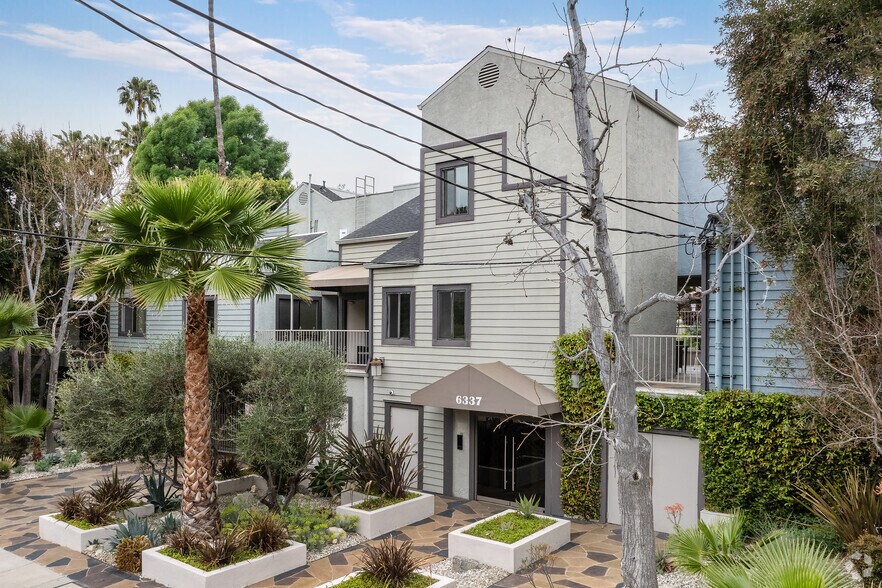Primary Photo Of 6337 Primrose Ave, Los Angeles Apartments For Sale