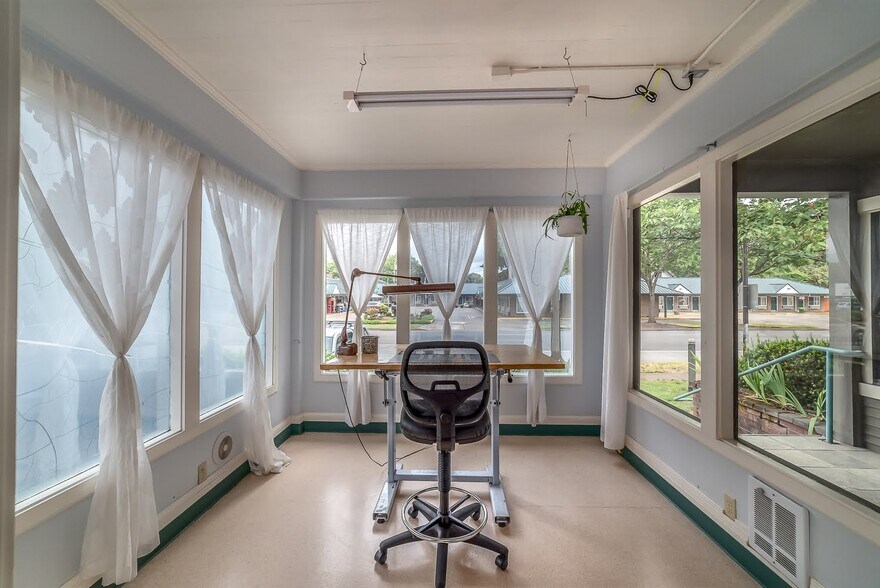 More Photos Of 354 W 6th Ave, Eugene Storefront Retail Office For Sale