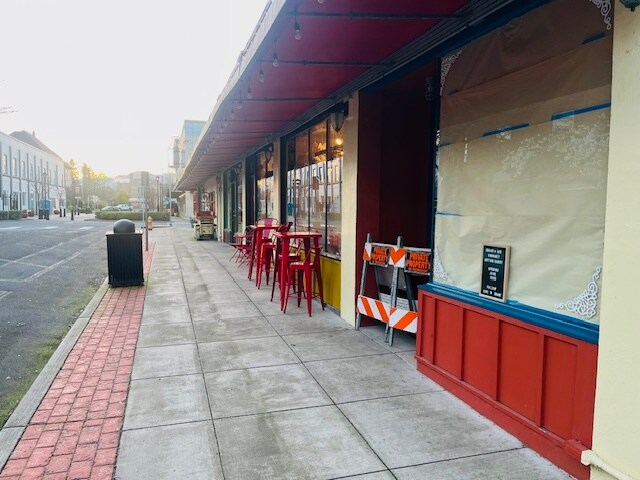 More Photos Of 1911 2nd St, Tillamook General Retail For Sale