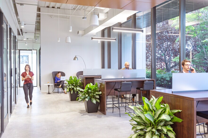 More Photos Of 44 S Broadway, White Plains Office For Lease