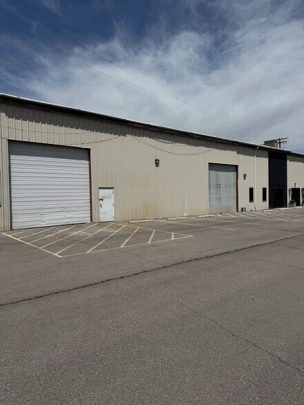 More Photos Of 824-826 W 800 S, Salt Lake City Warehouse For Lease