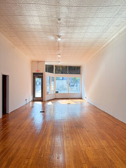 More Photos Of 1255-1259 N High St, Columbus Apartments For Lease