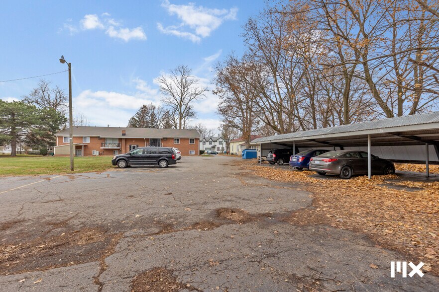 More Photos Of 100 Taylor St, Coldwater Apartments For Sale